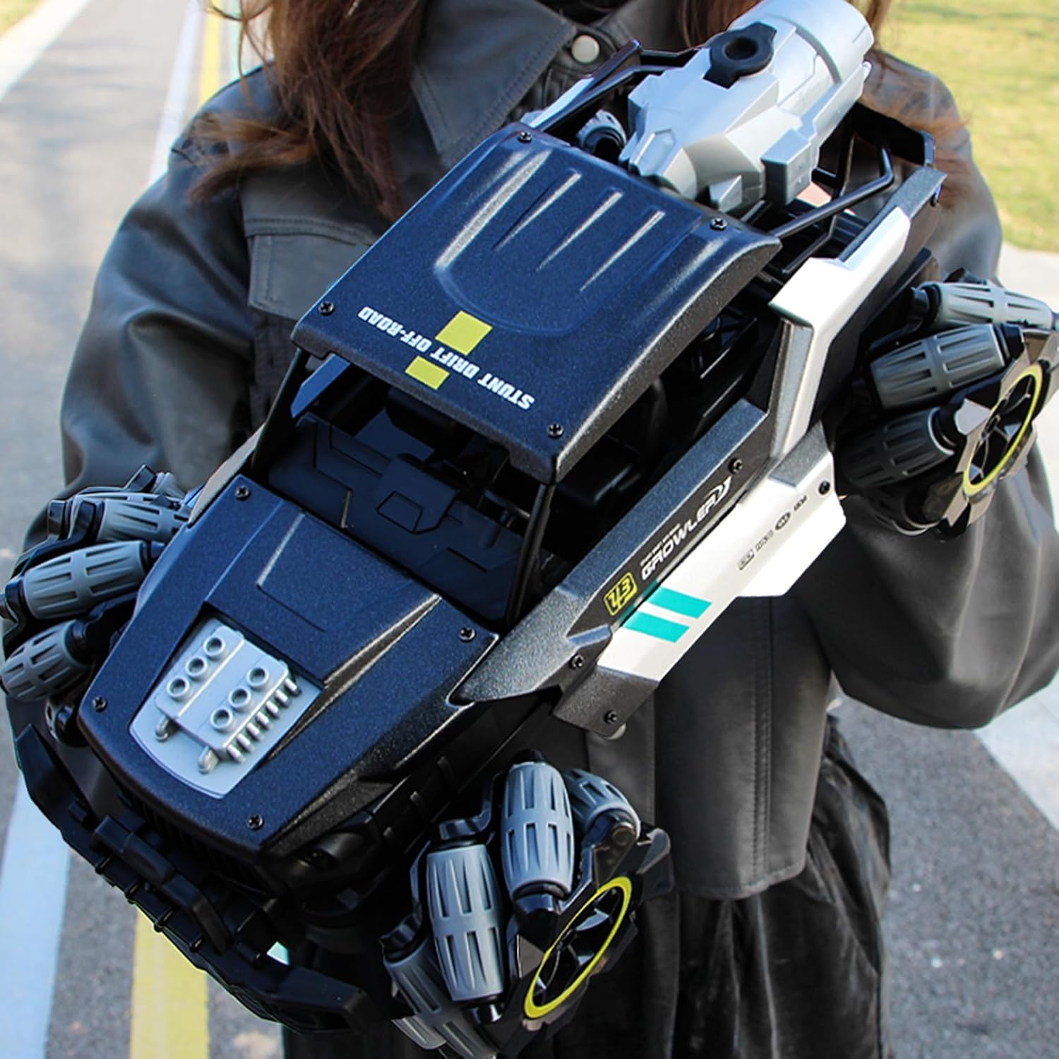 Shantou Xiaowangguo 4DRC 1/12 Scale RC Rock Crawler 2.4GHz 4WD